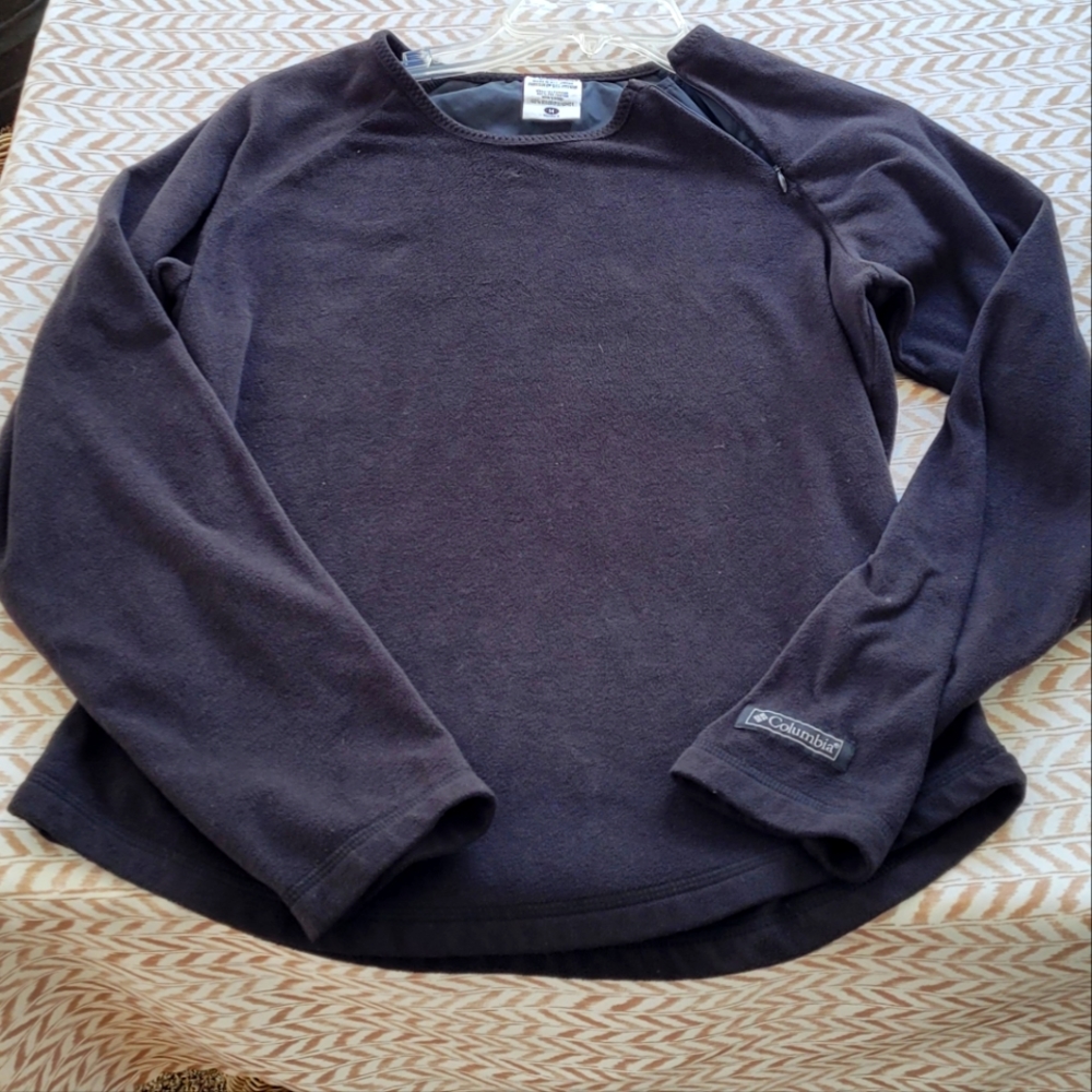 Columbia fleece shirt